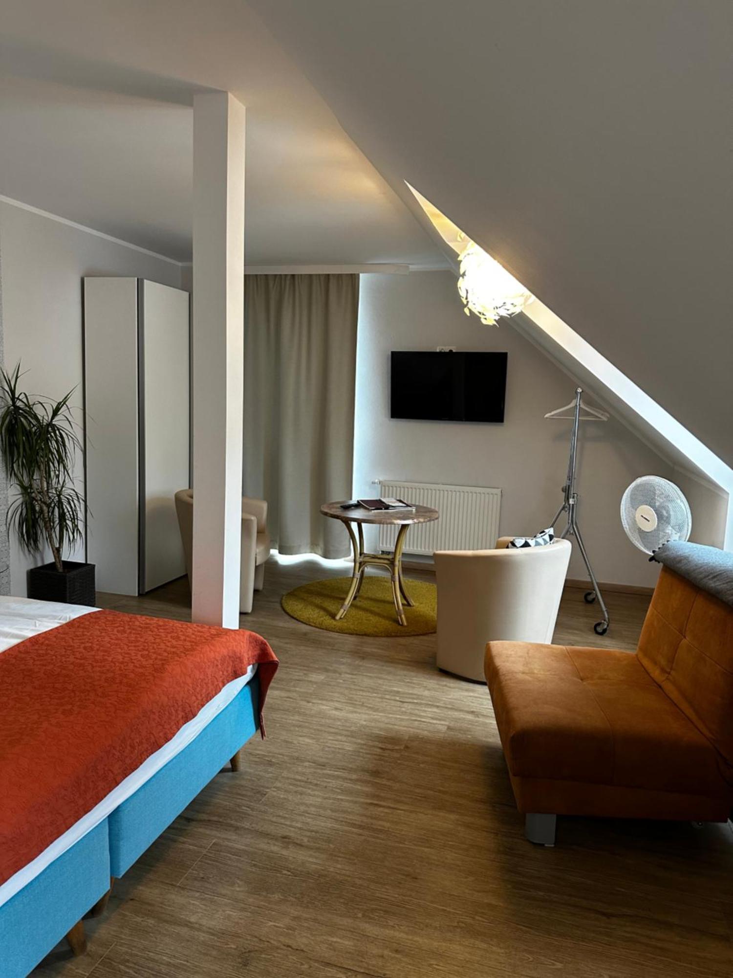 Hotelpension Am Dom แอร์ฟวร์ท ภายนอก รูปภาพ